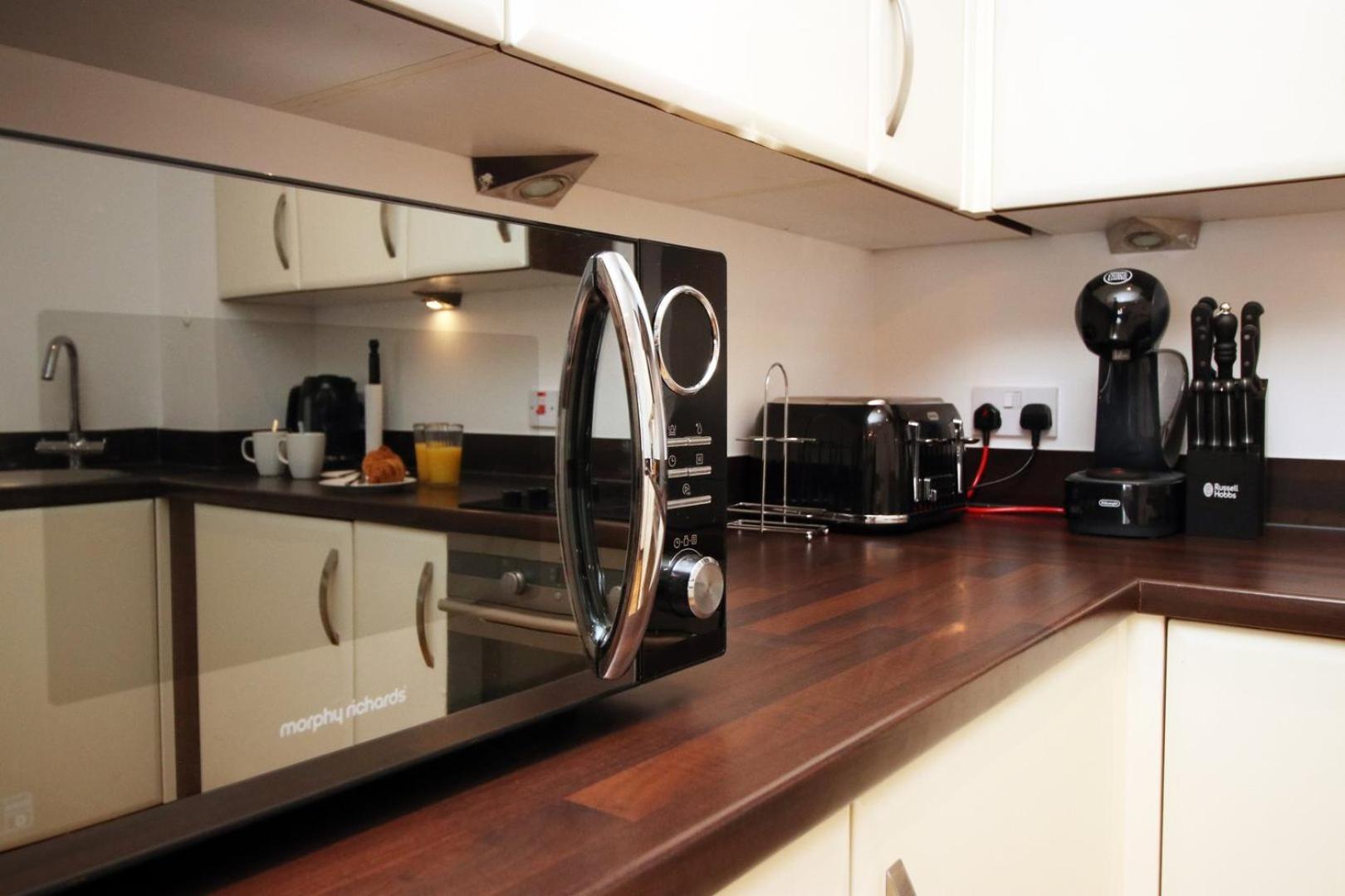 Quayside Apartment *