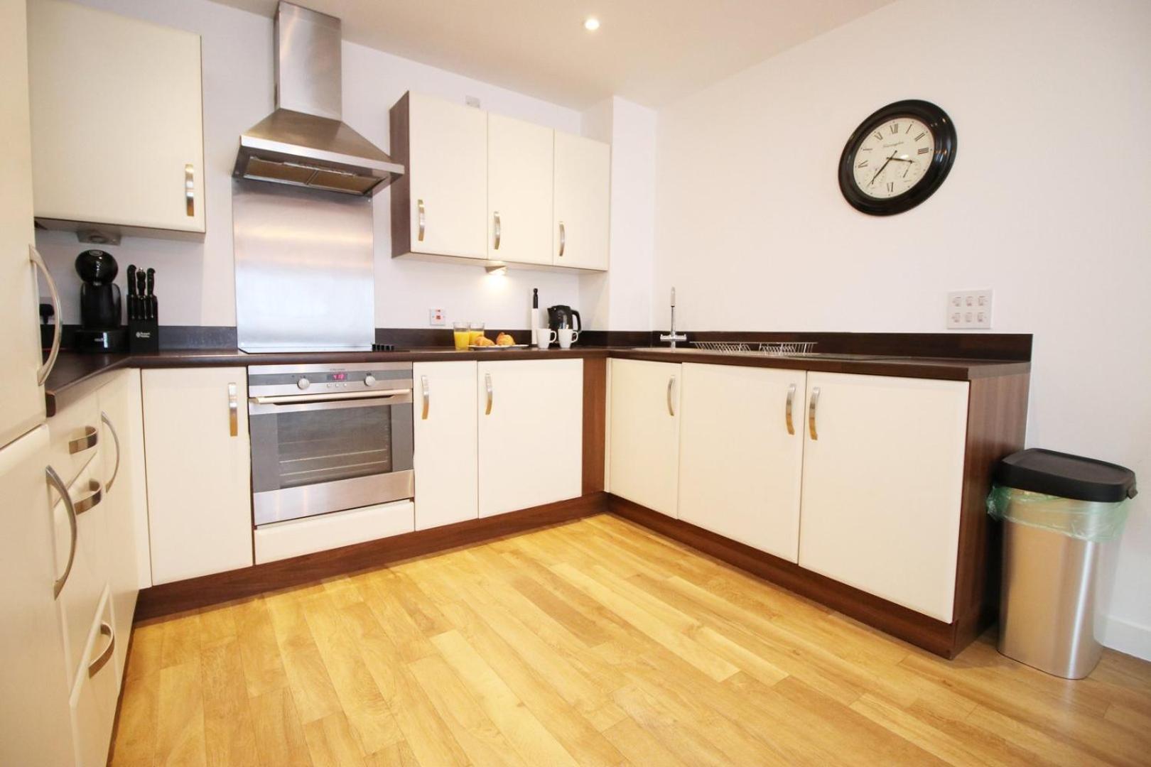 Quayside Apartment Cardiff